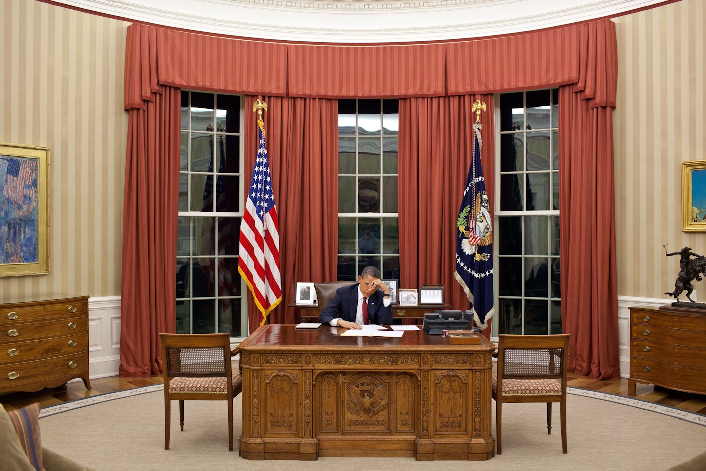 A Quiet Moment in the Oval Office